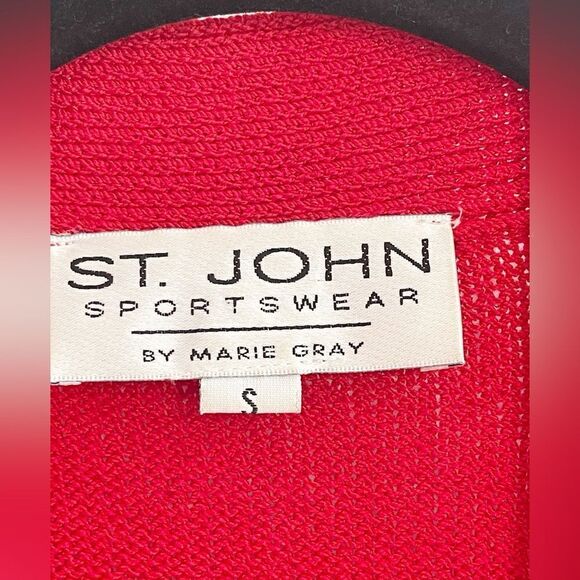 St John Knit Long Jacket cardigan with enameled button design in red. Small - Picture 3 of 5